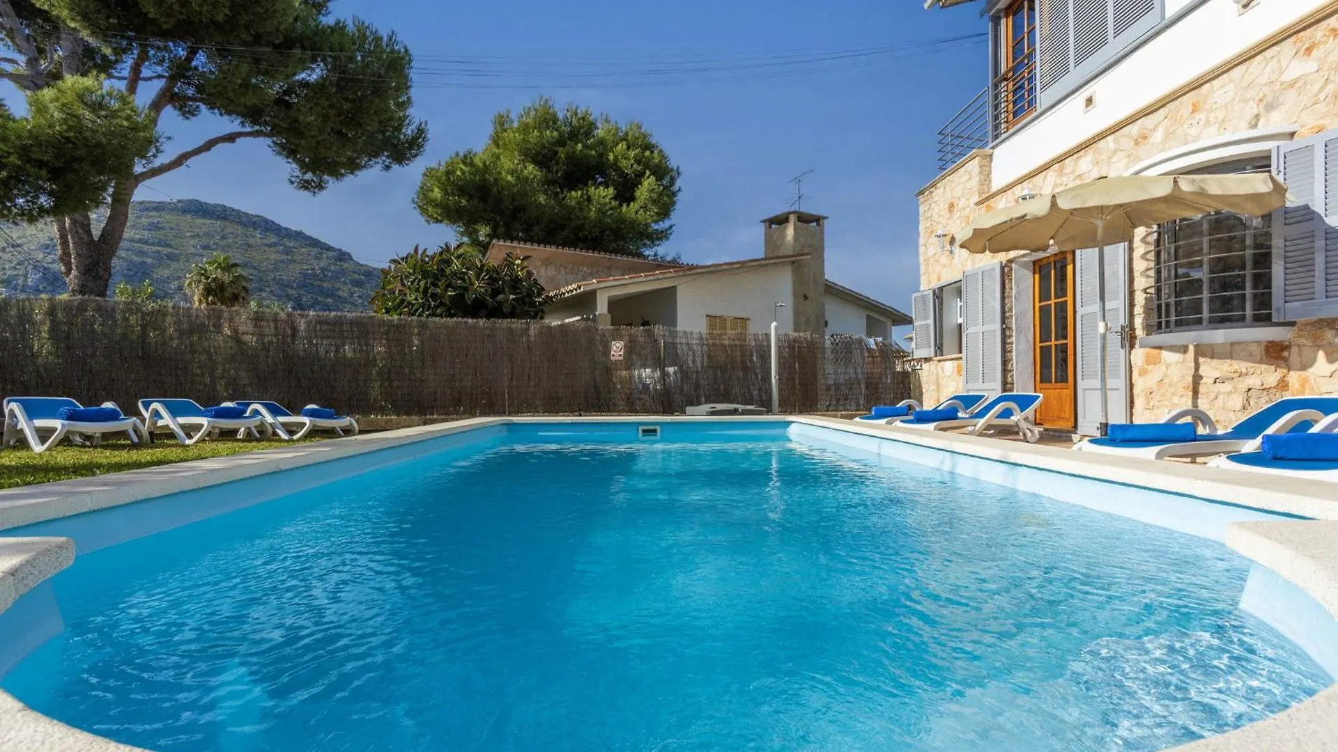 Villa Sofia Lago Alcudia  Spain